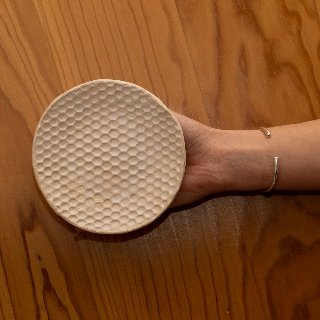 Prato Velabem x AM Ceramics
